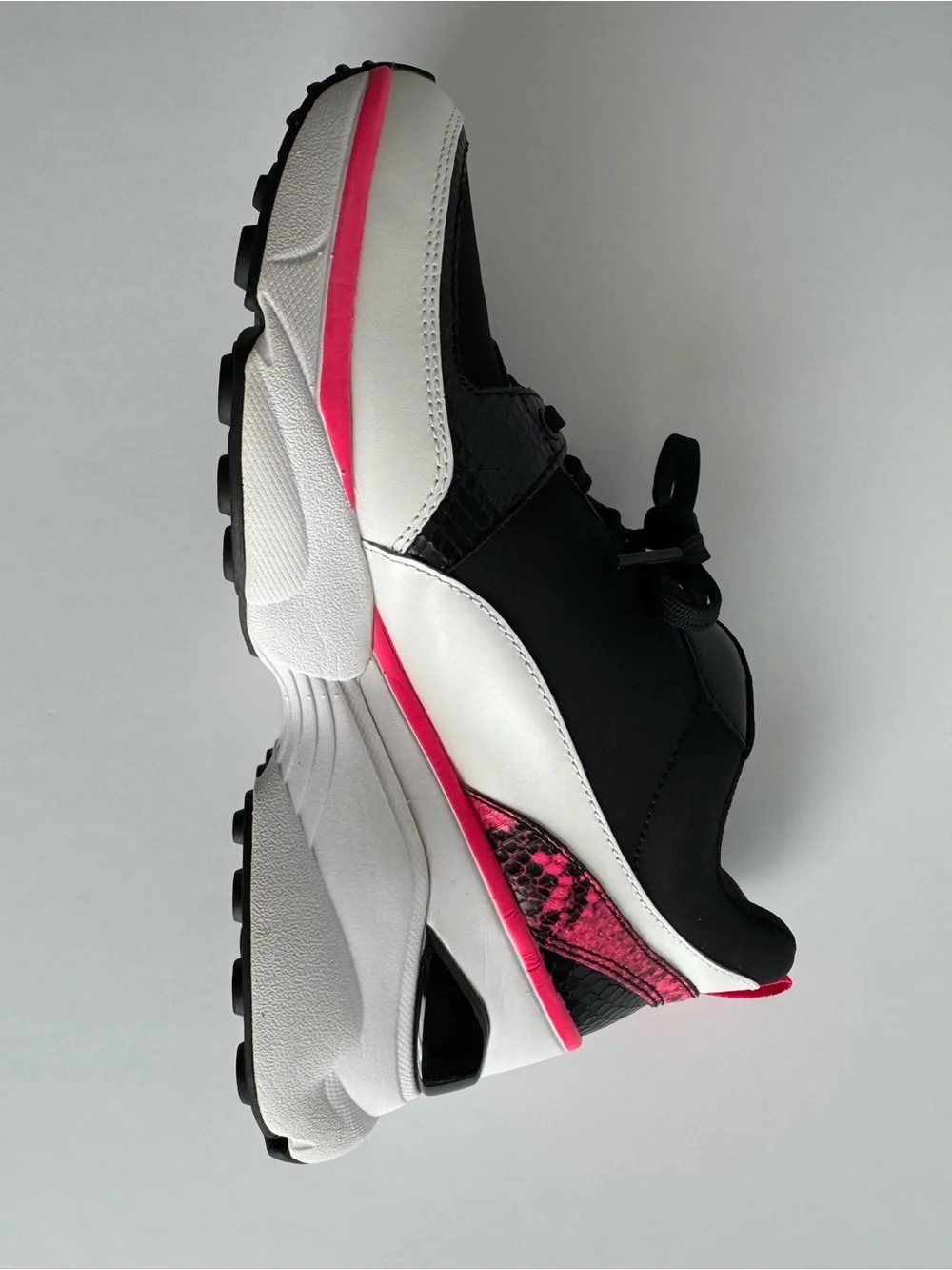 Michael Kors Women’s Black & Hot Pink Mickey Trainer Sneaker